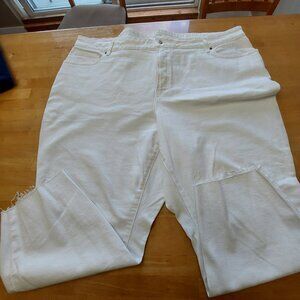 Old Navy Plus Size White Raw Hem Jeans with Button and Zipper Closure Size 26